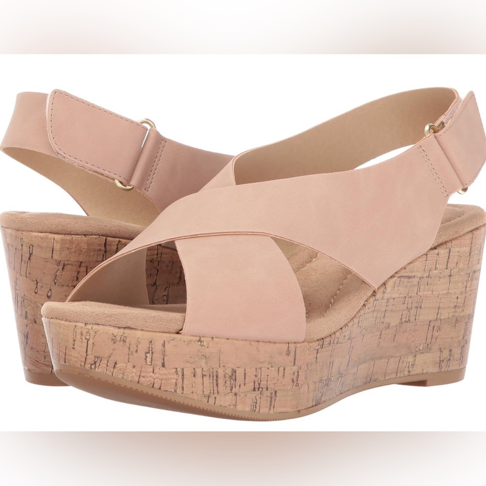 Chinese Laundry Wedges